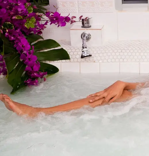 Private, hygienic steam bath rooms at Crown Thai Spa Mysore